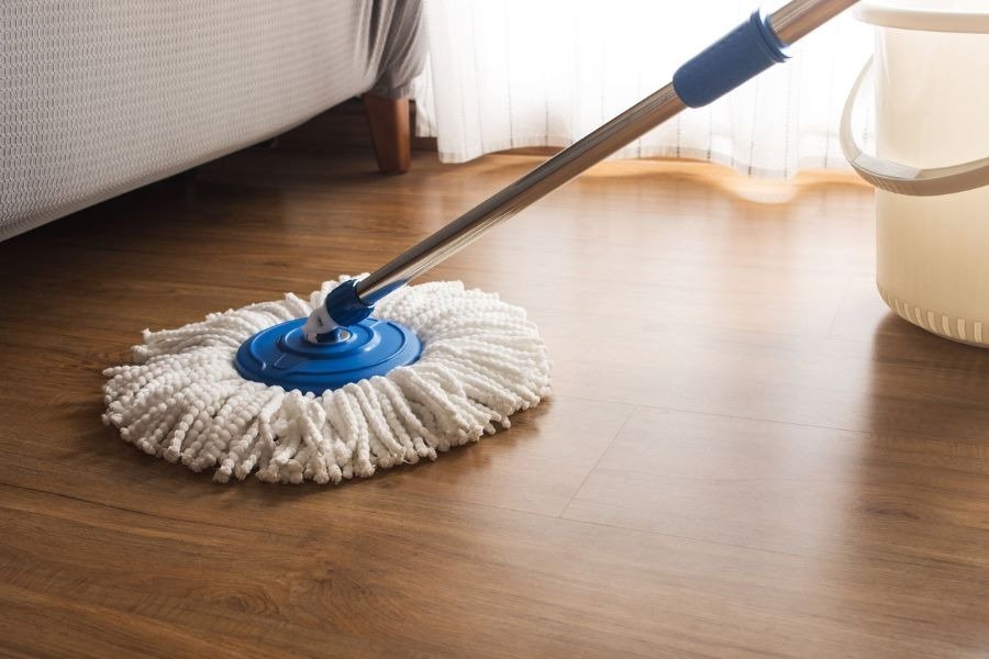 Ngay khi nước rút: 12 bước dọn dẹp và khử trùng nhà